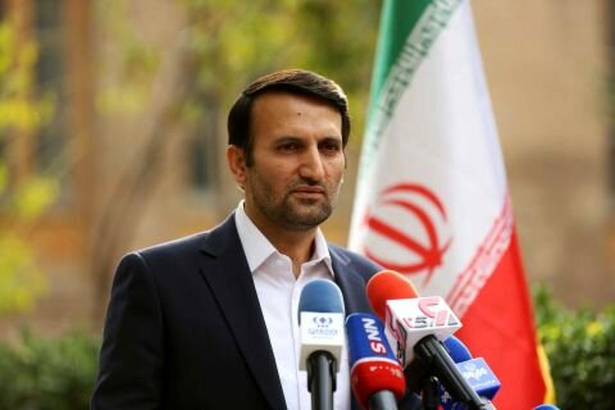 واکنش آموزش و پرورش به خبر استخدام فرهنگیان افغانستانی در مدارس ایران