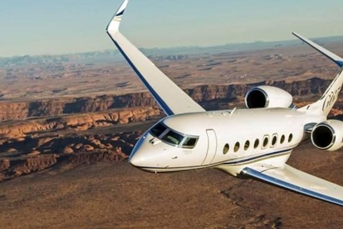 پشت پرده معامله هواپیماهای پر حاشیه / قیمت جت شخصی چند؟