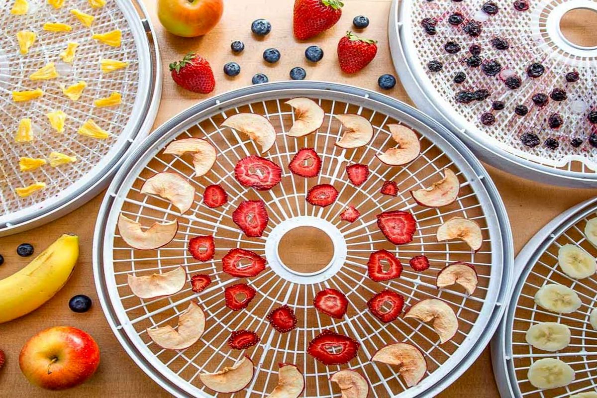 میوه‌های خشک برای افراد دیابتی مفیدند یا مضر؟