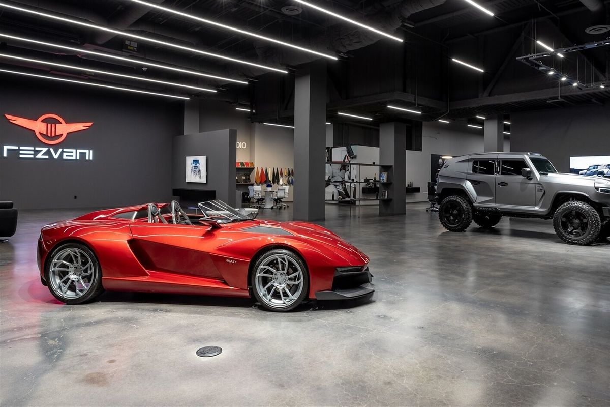 آینده روشن خودروسازی در دستان یک ایرانی / این خودرو روی دست پورشه بلند شد + عکس