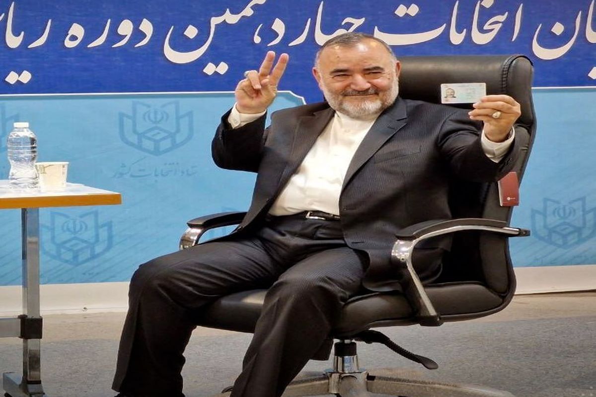 ثبت نام یک فرمانده ارتشی در انتخابات ریاست جمهوری