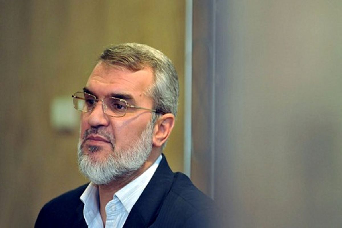 رویانیان از کاندیداتوری انتخابات انصراف داد