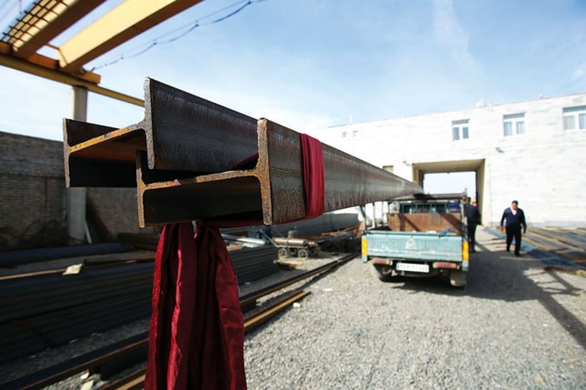 کاهش قیمت تیرآهن در بازار / پیش بینی مهم از روند قیمت این محصول