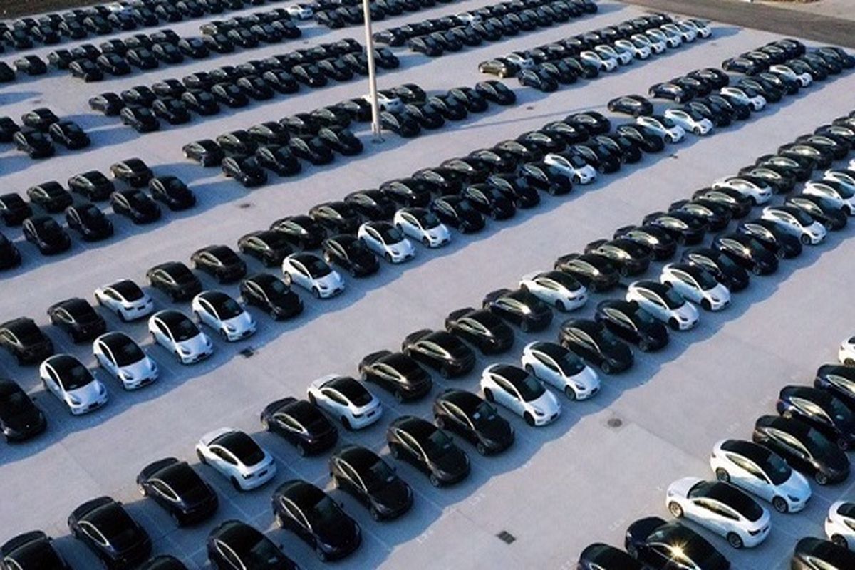 تحویل ۲۰ میلیون خودرو تا ۶ سال آینده منتفی است