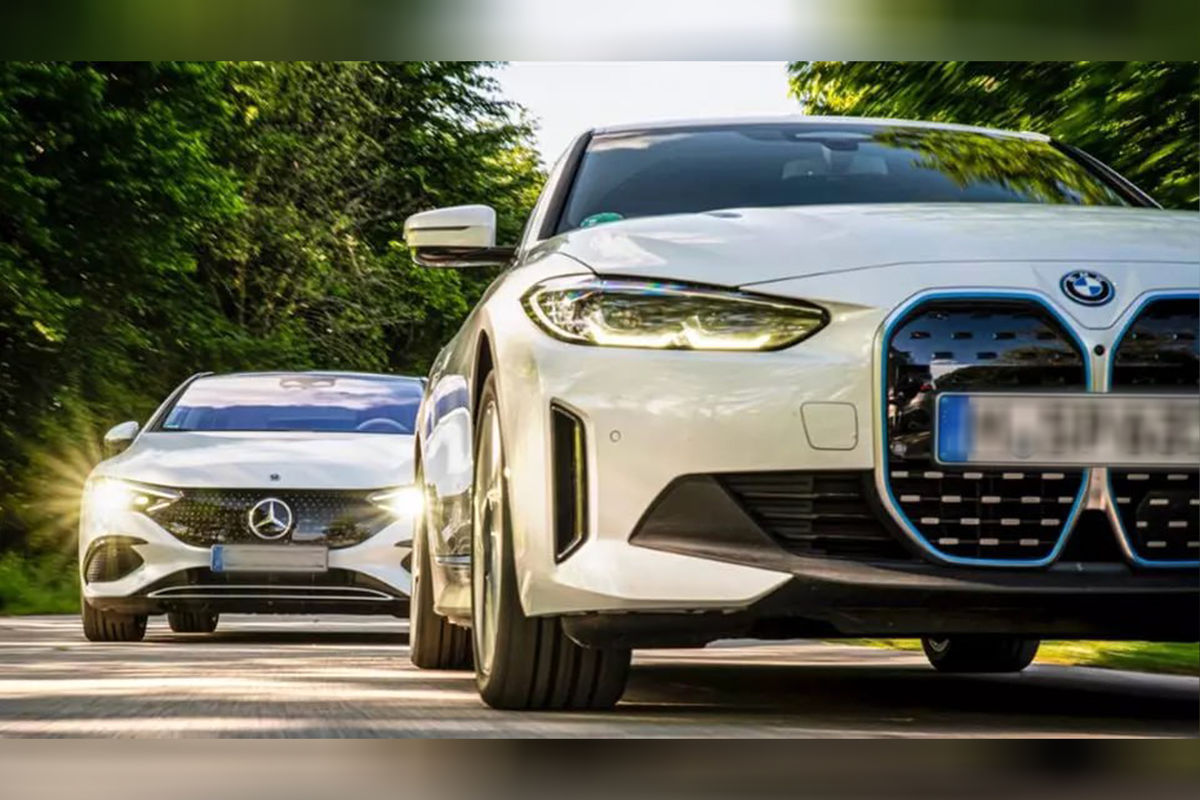 ورود «بنز» و «بی ام و»  در یک قدمی بازار خودرو / حواله ها در انحصار این افراد