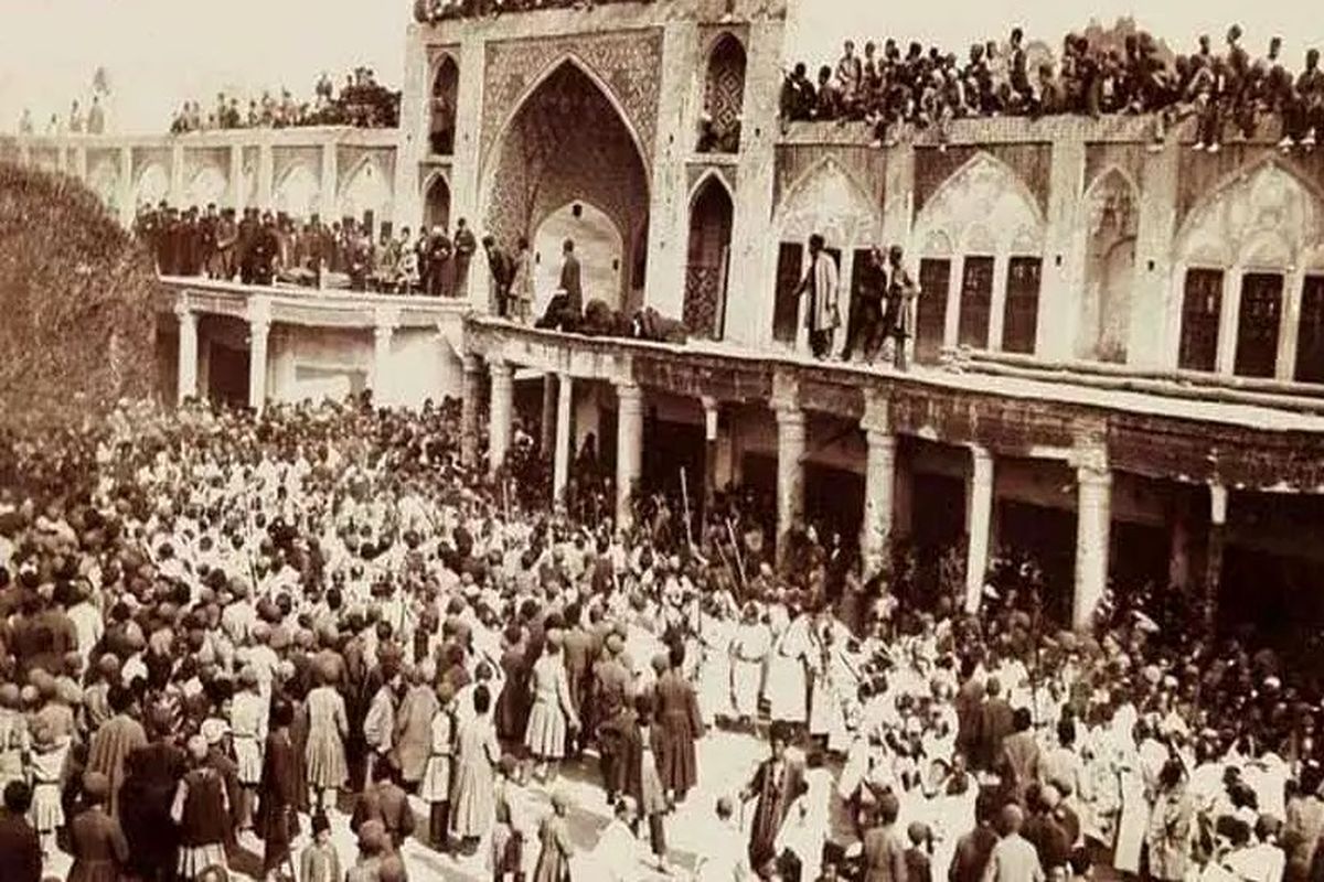 عکس زیر خاکی از کربلا