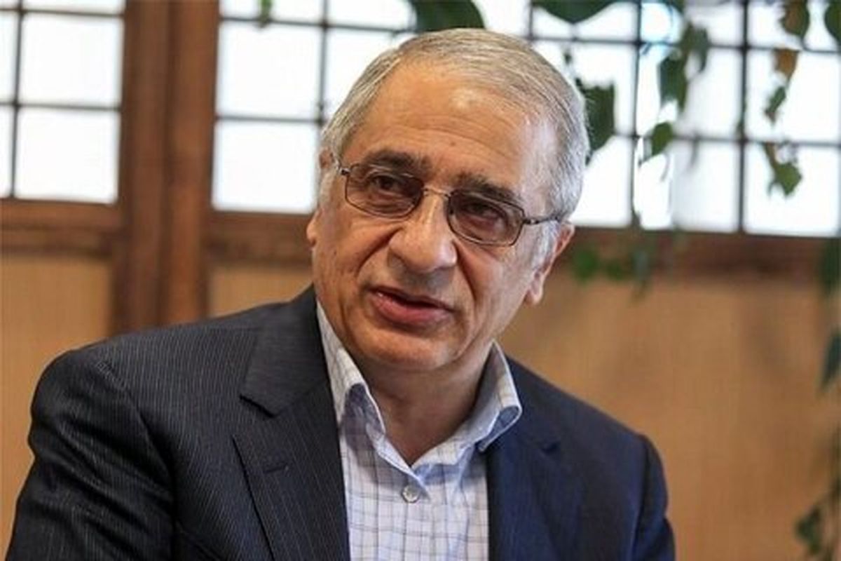 انتقاد وزیر احمدی نژاد از کاندیدای ریاست جمهوری