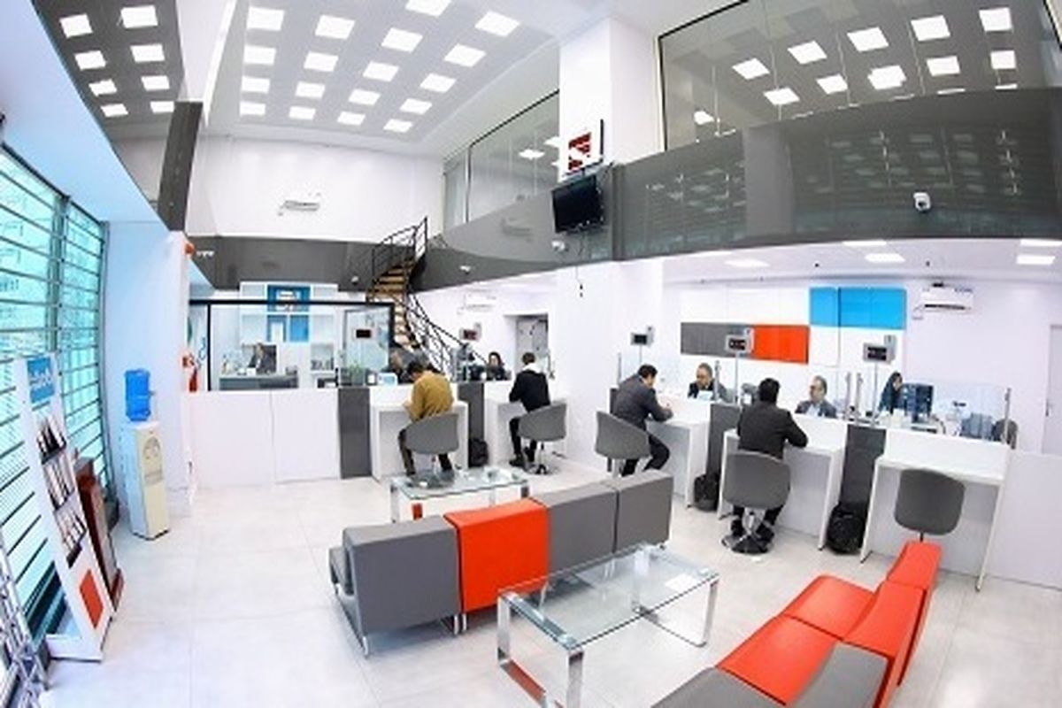 این شعب بانکی روز جمعه باز هستند