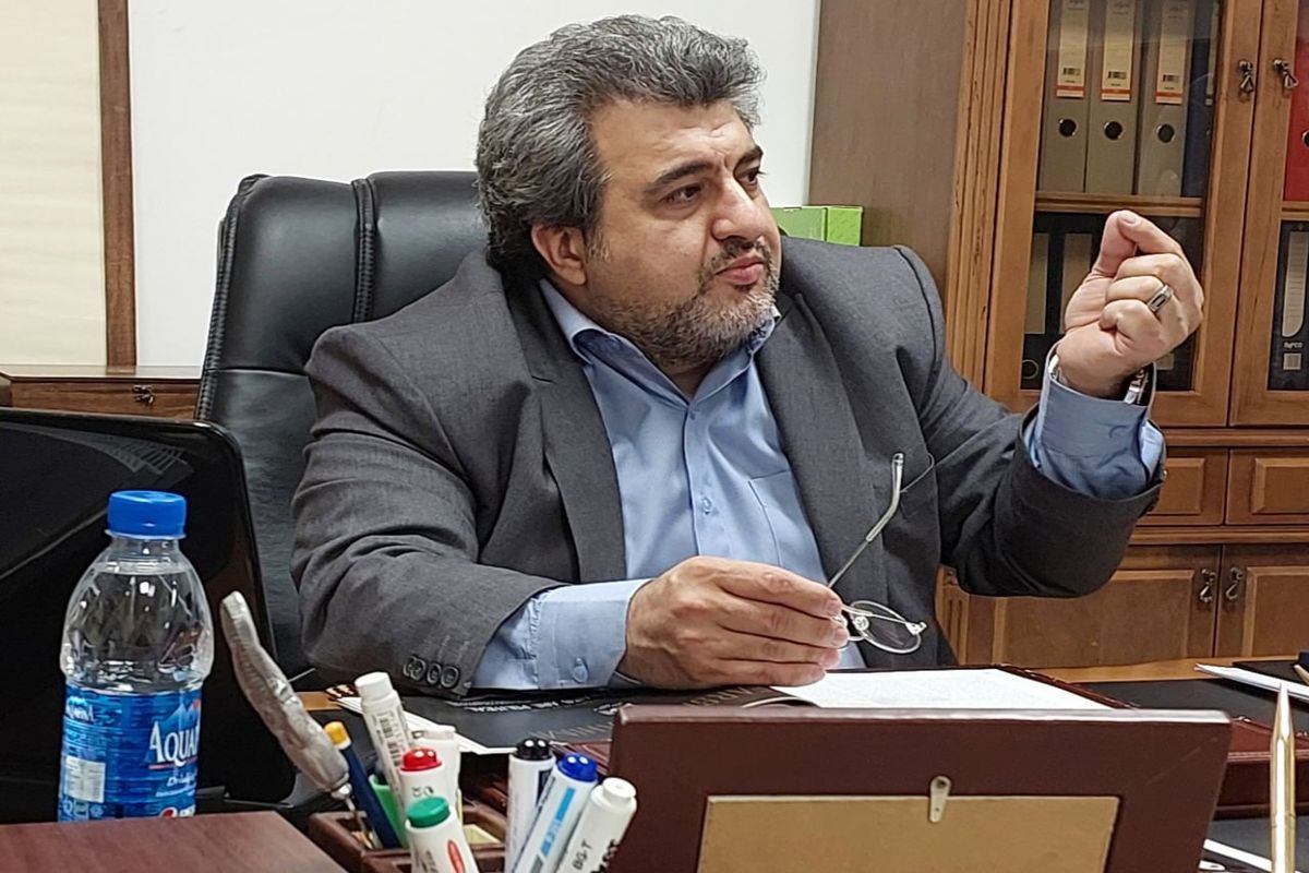 دولت وقت، چراغ اقتصاد کشور را روشن کند