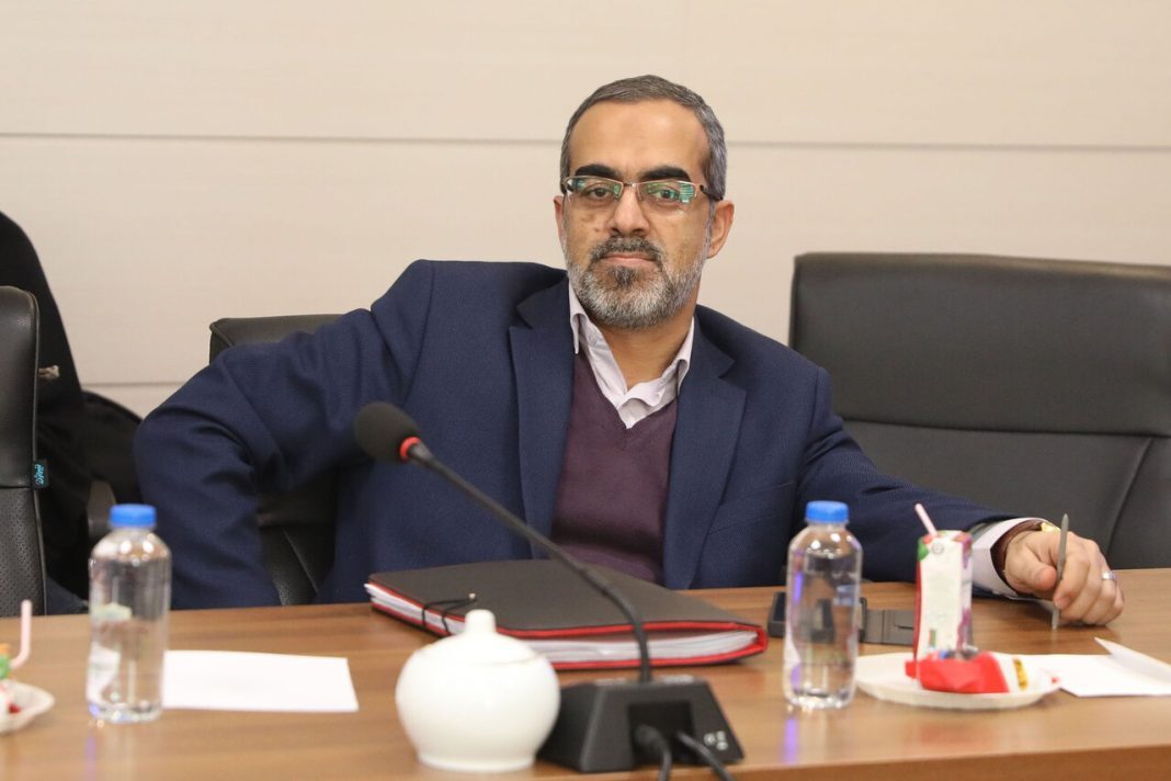 نمایندگان تهران پای درد و دل  اصناف و بازاریان نشستند/از بحران های مالیاتی تا هشدار درباره خالی فروشی طلا