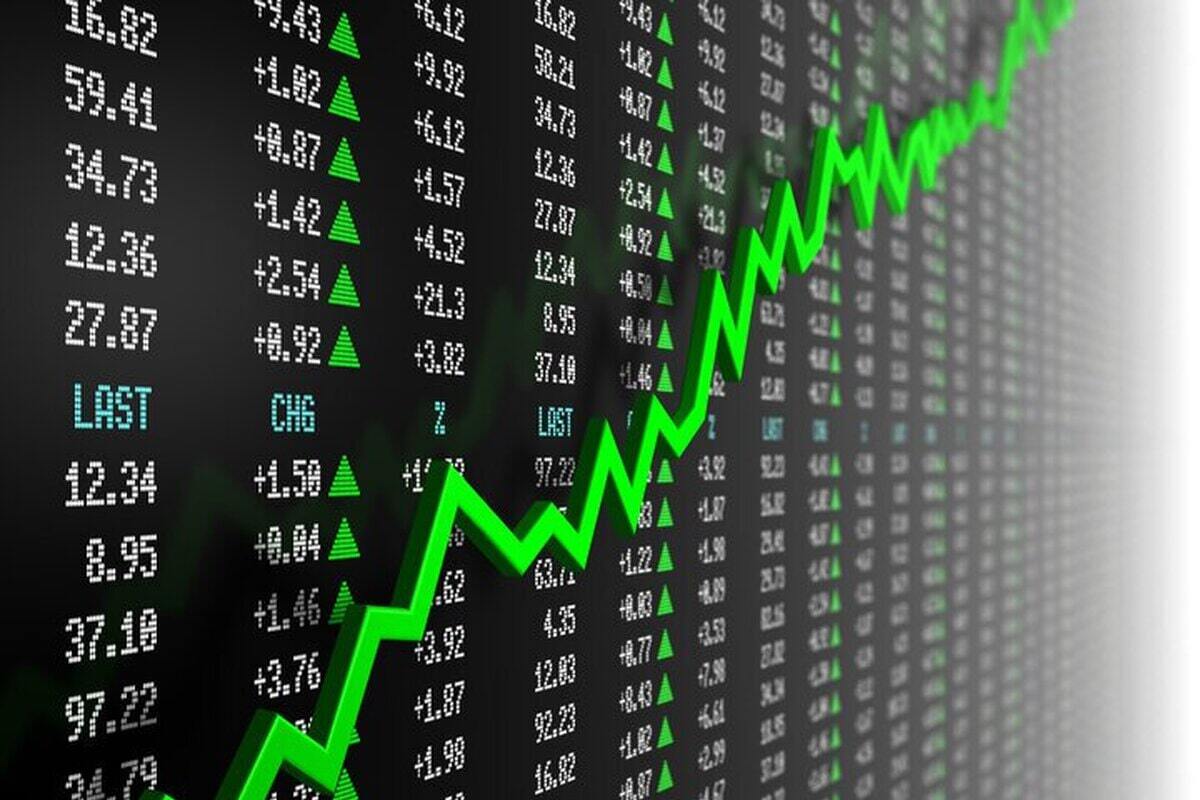 رشد چشمگیر بورس تهران/ شاخص کل ۱۱۱ هزار واحد افزایش یافت