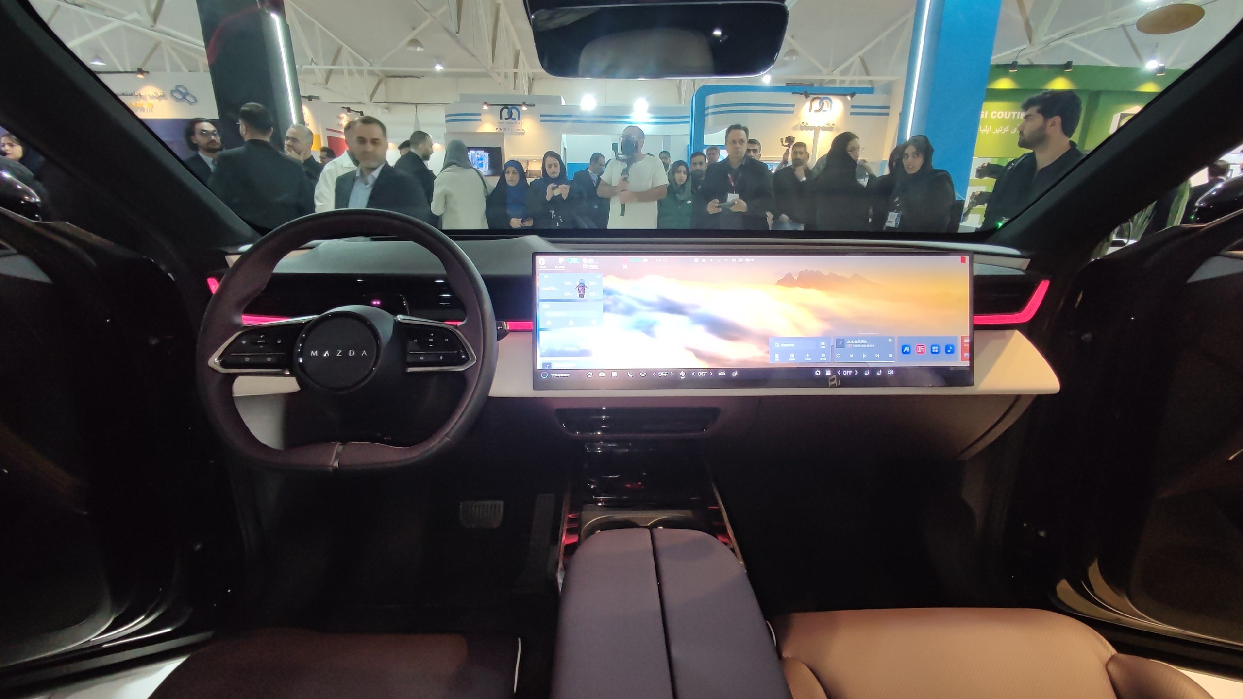 رونمایی از کراس اور مزدا EZ-60 EREV در نمایشگاه خودرو ساری ۱۴۰۴ رونمایی از کراس اور مزدا EZ-60 EREV در نمایشگاه خودرو ساری ۱۴۰۴