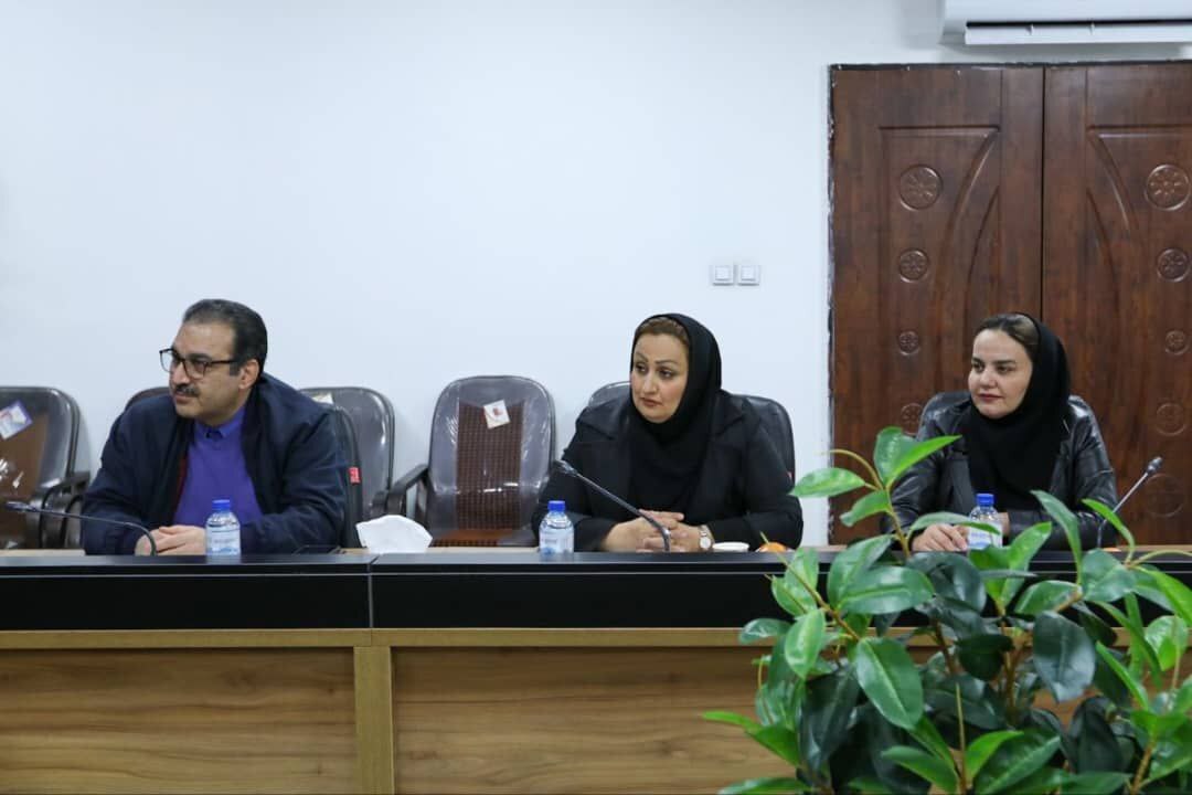 جلسه هیئت رئیسه انجمن نمایشگاه‌های بین‌المللی کشور در اراک برگزار شد