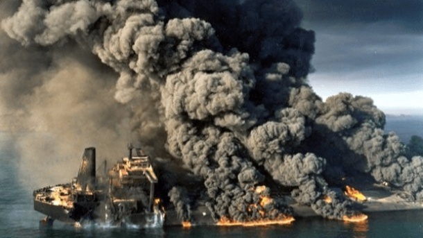 کابوس تازه ناوگان آمریکا در تنگه هرمز