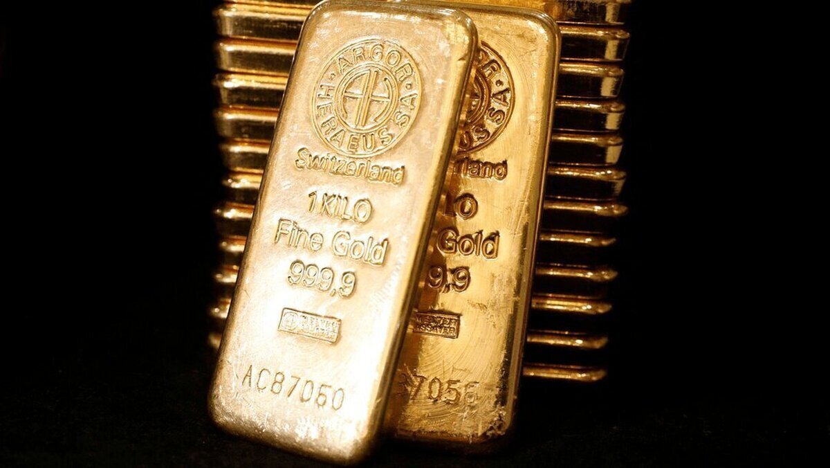 طلای جهانی از مرز ۵۲۰۰ دلار گذشت