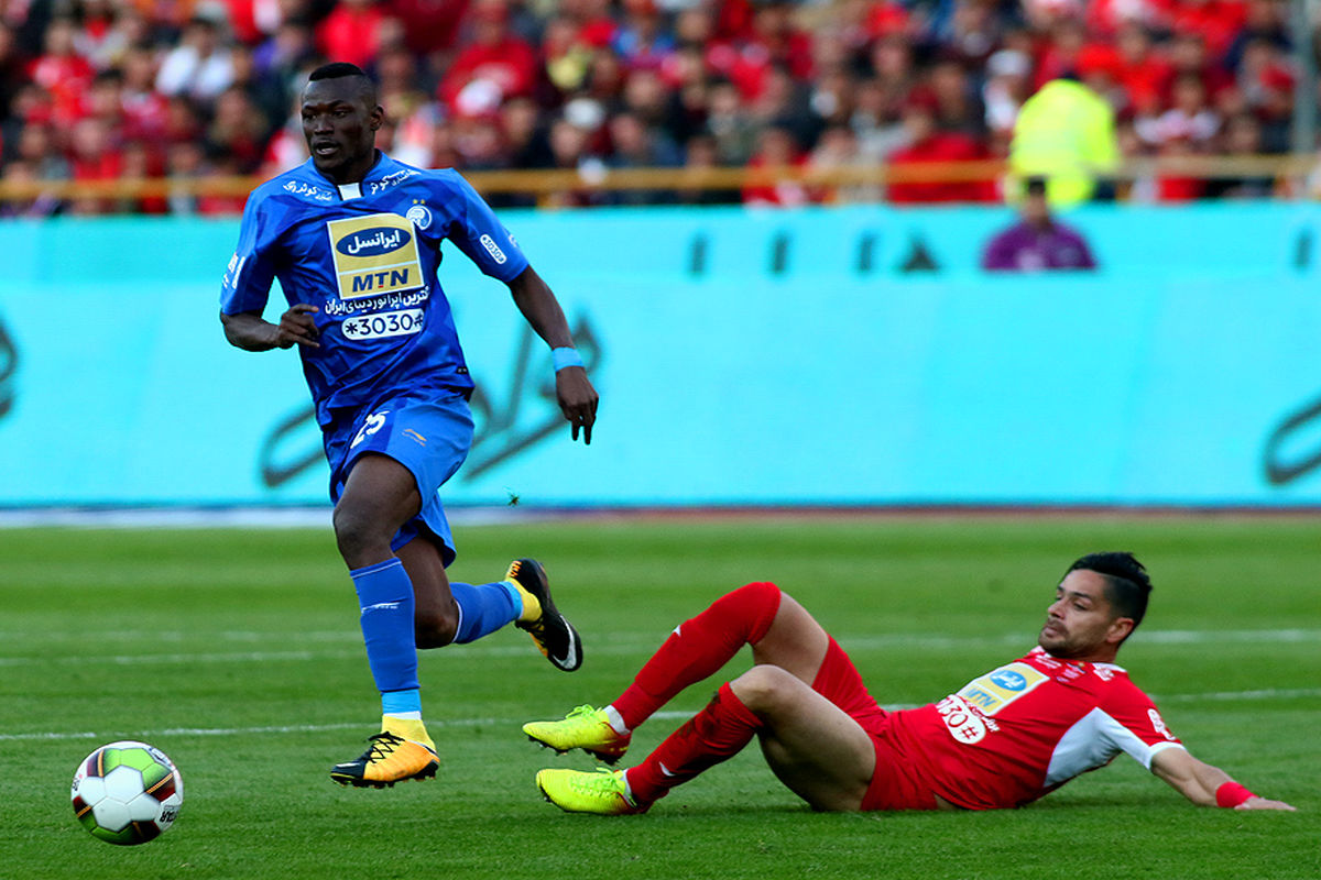 پرسپولیس با محبوب دل هواداران استقلال وارد مذاکره شد