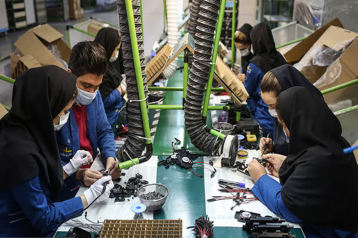 وزیر کار درباره استخدام زنان توسط کارفرمایان روشنگری کرد