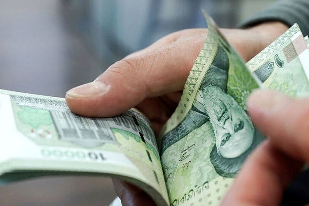 افزایش حقوق فوق العاده خاص تنها شامل این گروه از کارمندان شد