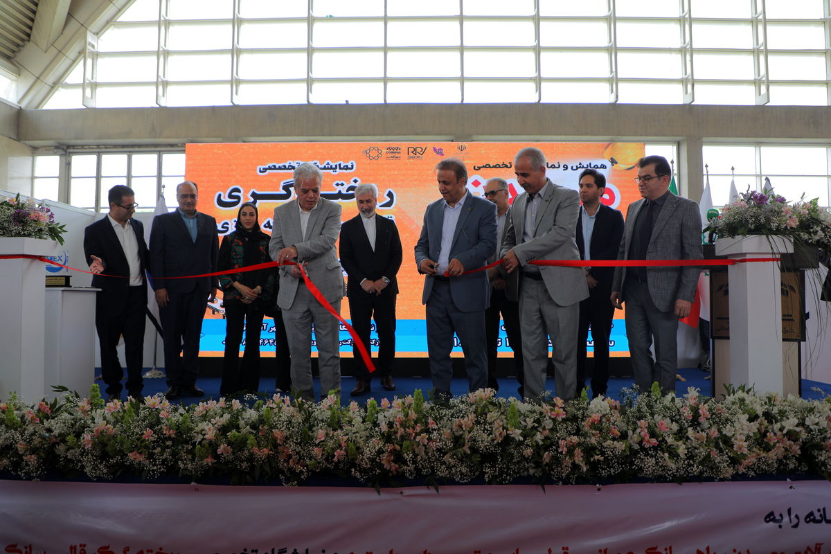 آغاز به کار نمایشگاه های معدن و ریخته گری شهر آفتاب