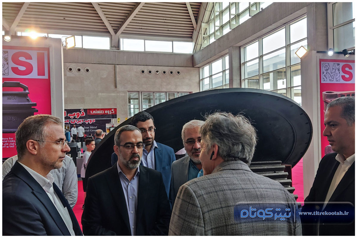 بازدید نماینده مجلس از نمایشگاه های معدن و ریخته گری شهر آفتاب