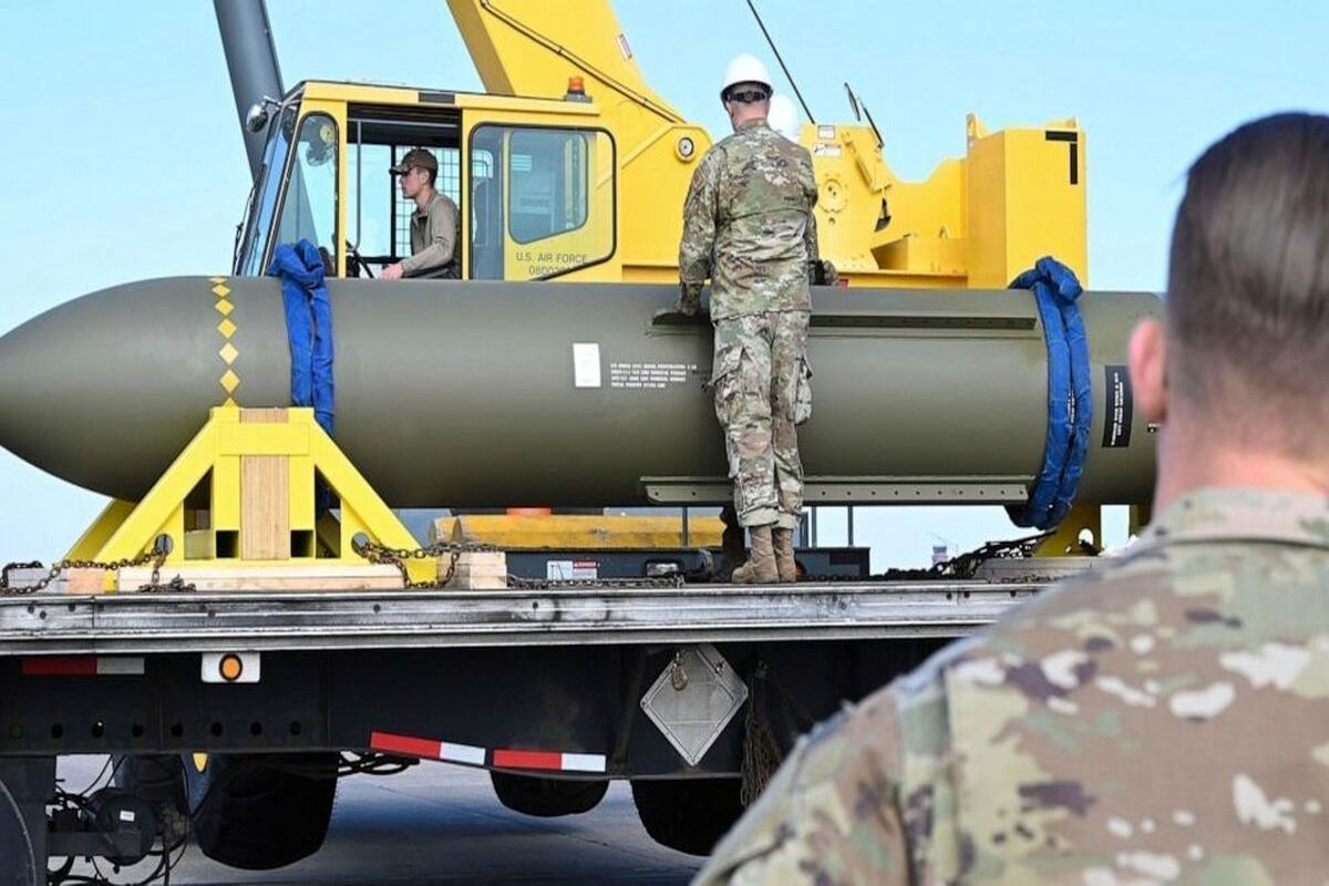 درخواست رسمی اسرائیل از آمریکا برای استفاده از بمب‌های ۱۴ تنی علیه ایران