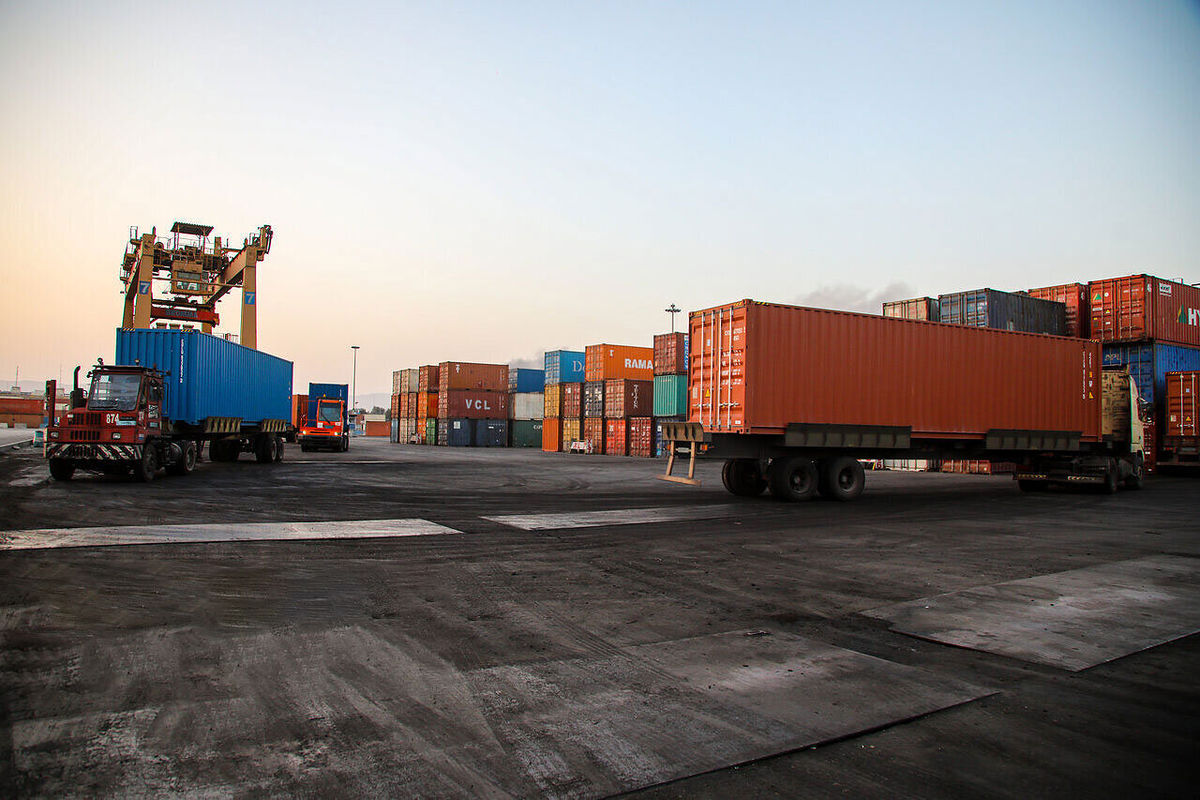 ورود کشنده ها به بندر شهید رجایی / بحران جدید از راه رسید