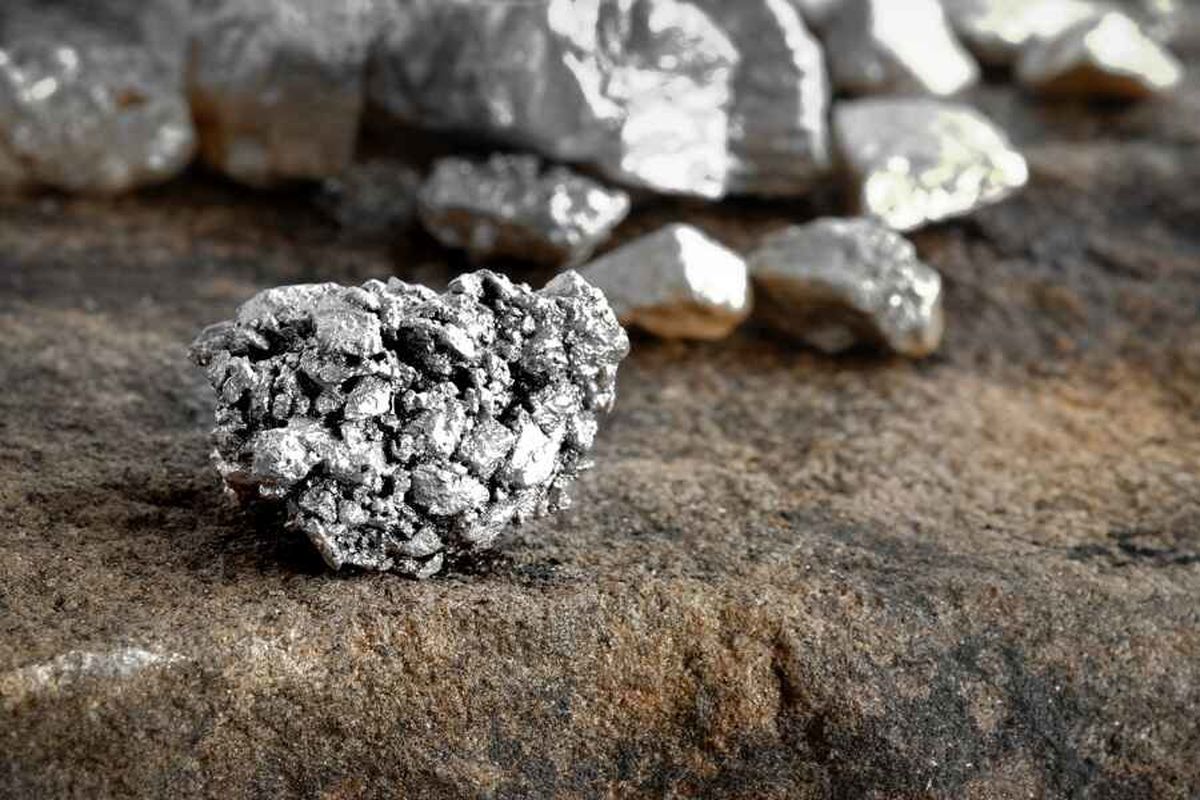 ثروت ۱۰۰۰ تُنی نقره‌ در خاک ایران کشف شد