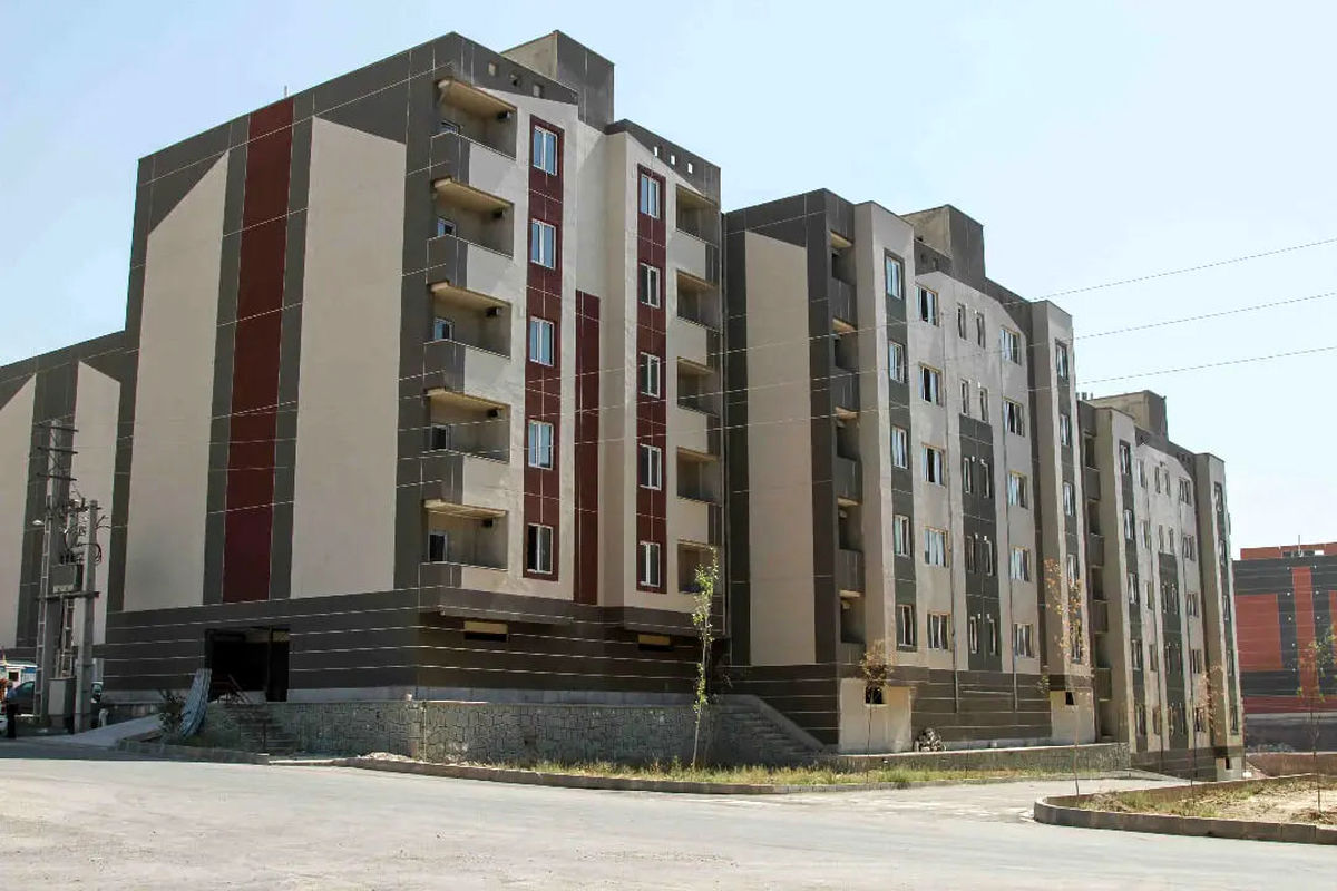 مسکن مهر گرفتار زلزله اقتصادی شد