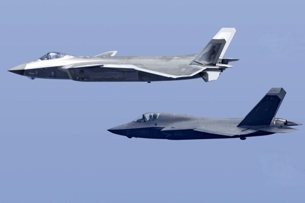 آغاز گشت هوایی شبانه جنگنده‌های ارتش بر فراز تهران