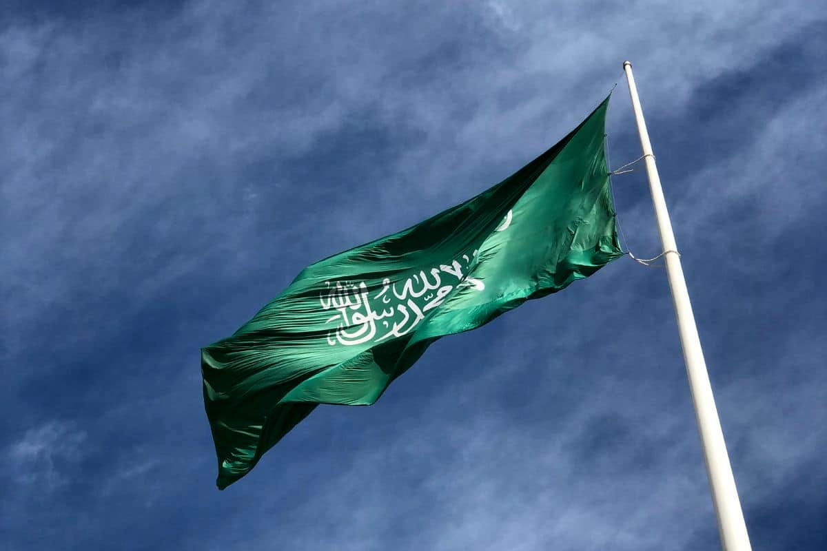 عربستان آماده میزبانی از مذاکرات ۲ کشور شد