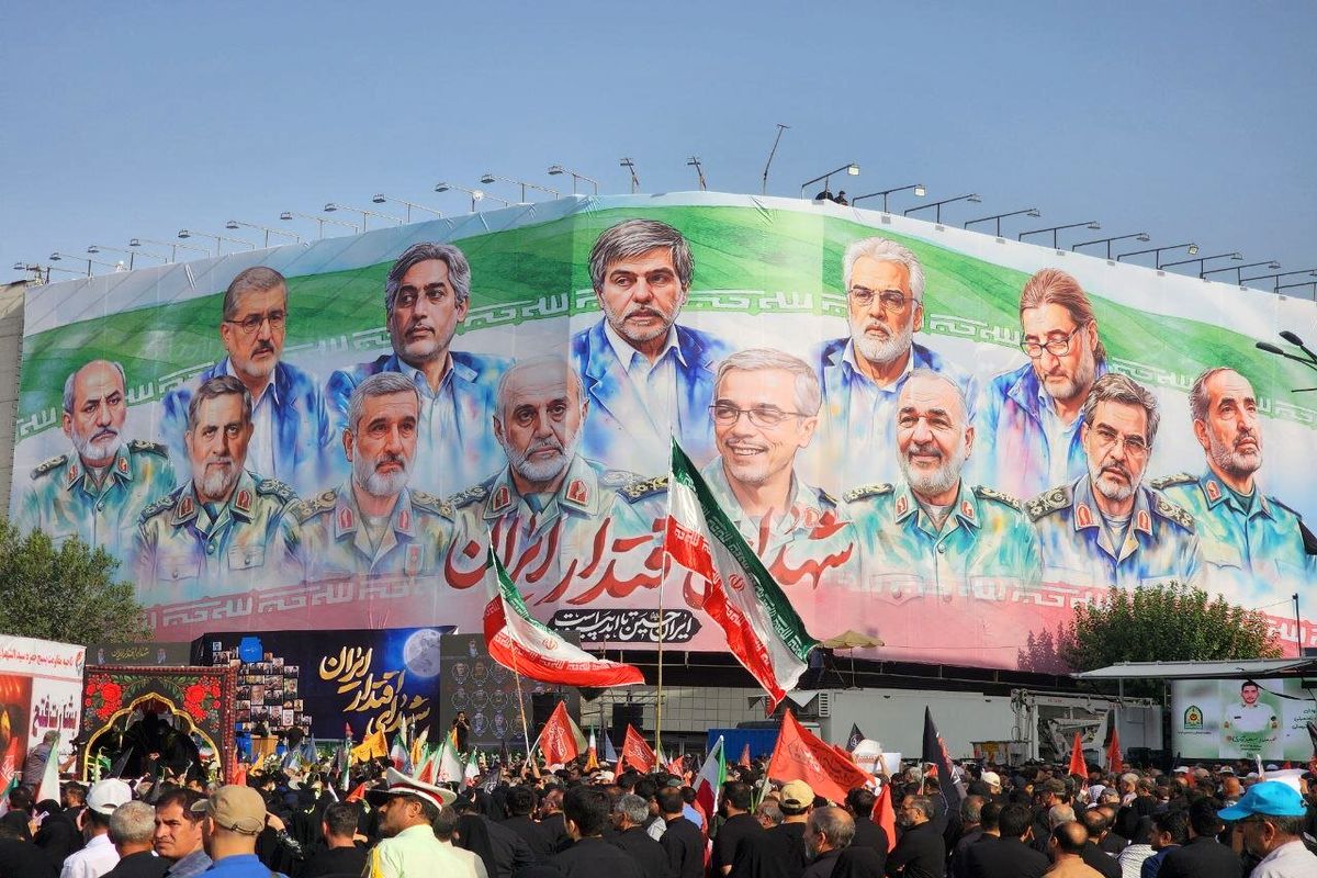 آغاز مراسم تشییع شهدای حمله اسرائیل به ایران در تهران