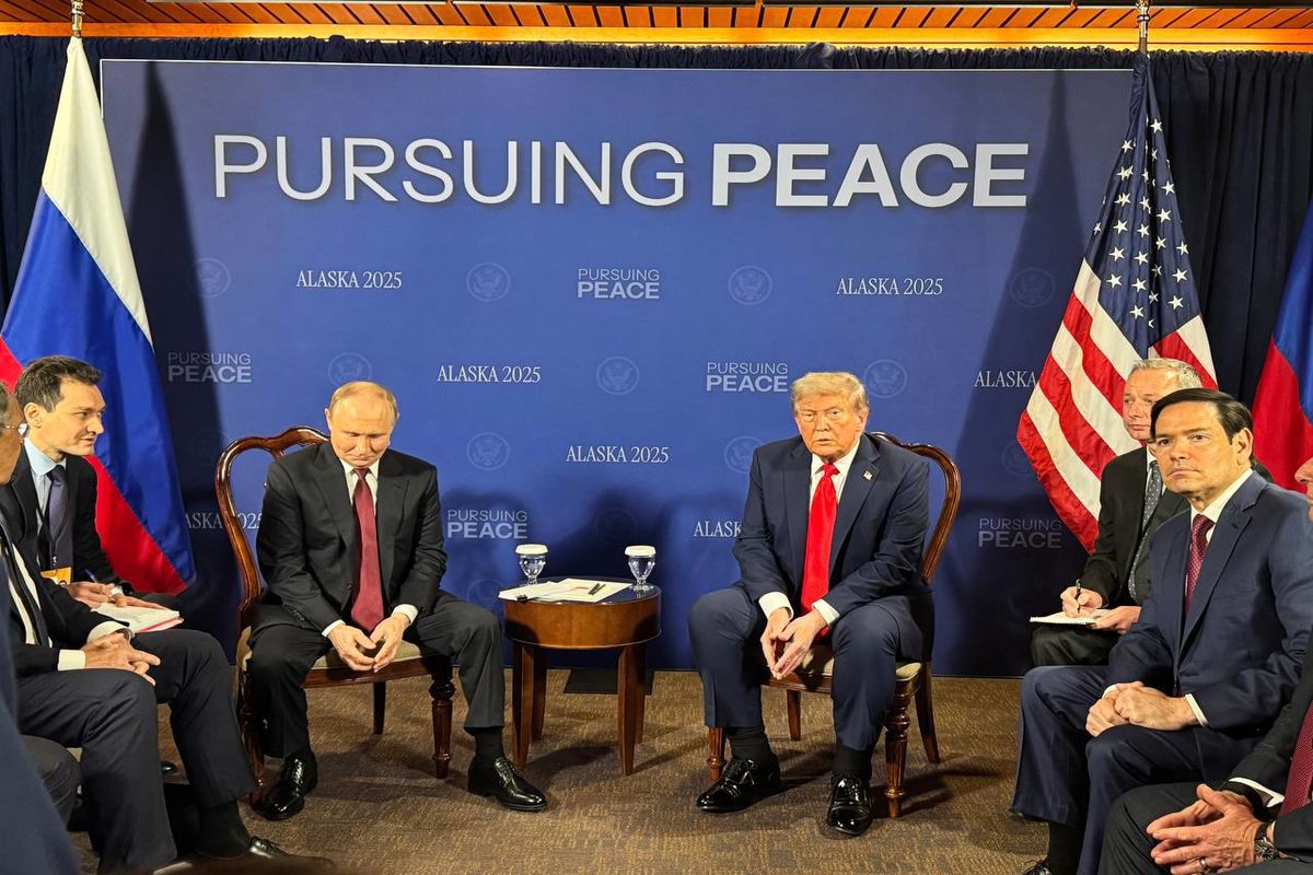 ترامپ در برابر پوتین/ مهمترین مذاکره قرن آغاز شد + فیلم