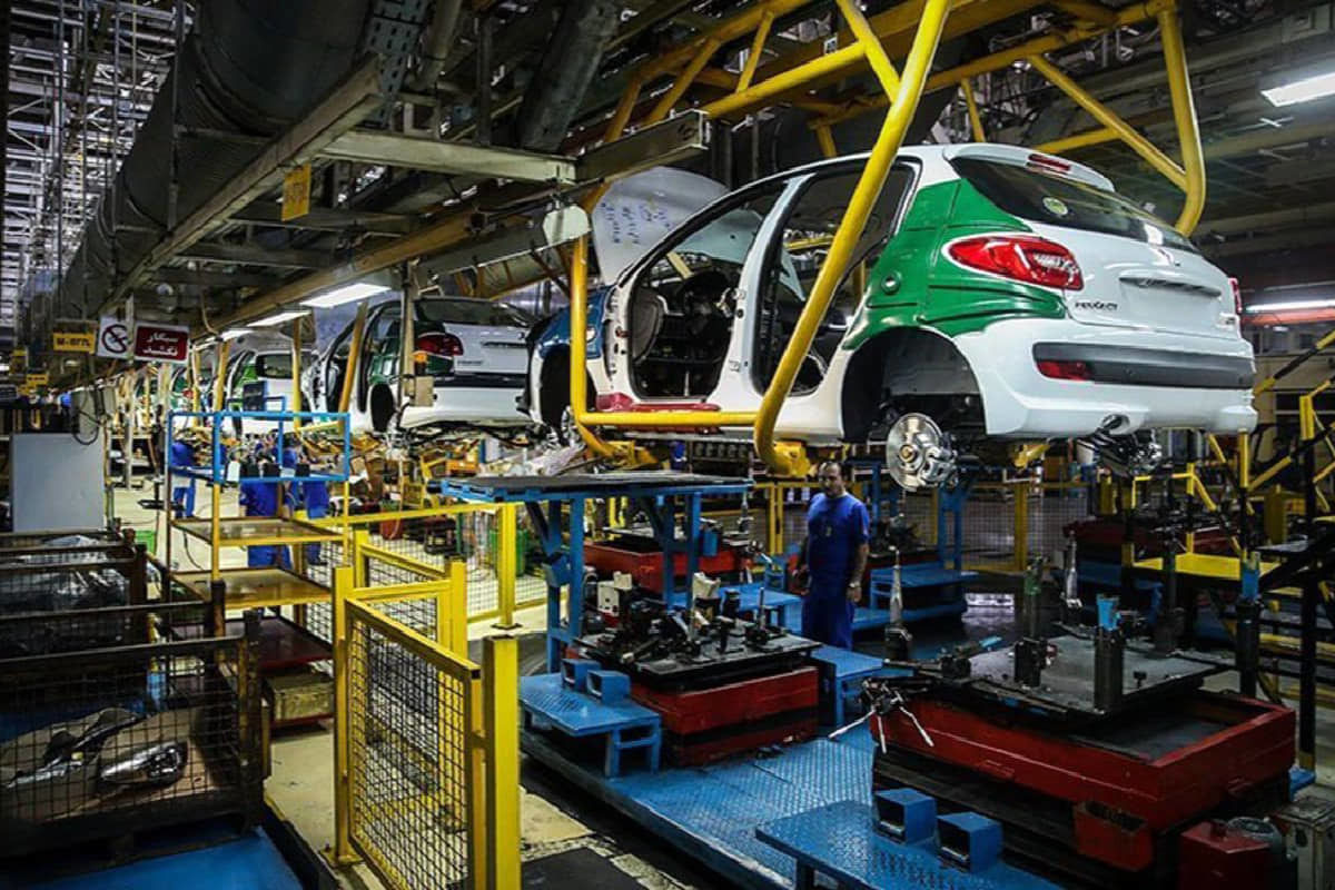 استانداردهای اجباری خودرو به ۱۲۲ مورد افزایش یافت