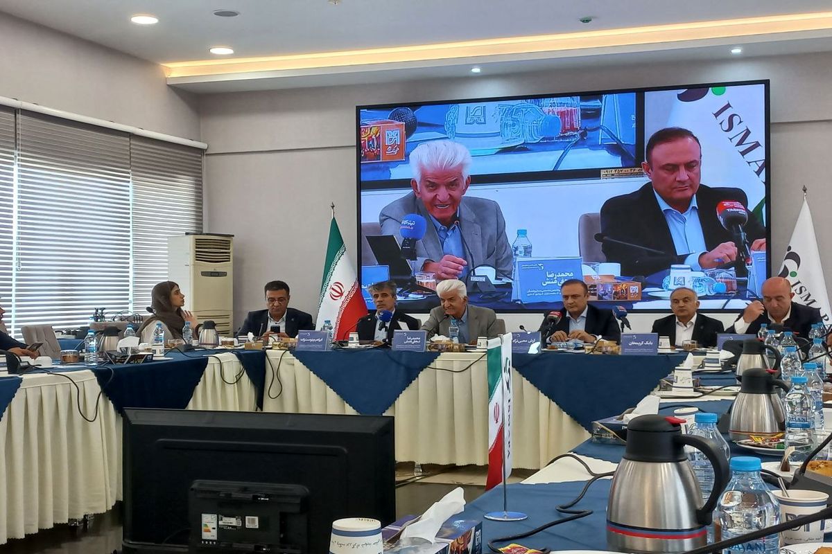 قطعه سازان از بدهی ۶۲۰ همتی و آینده فروشی خودروسازان پرده برداشتند!