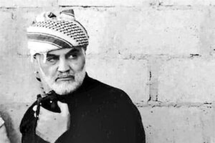 مردی که موازنهٔ قدرت در جهان بود