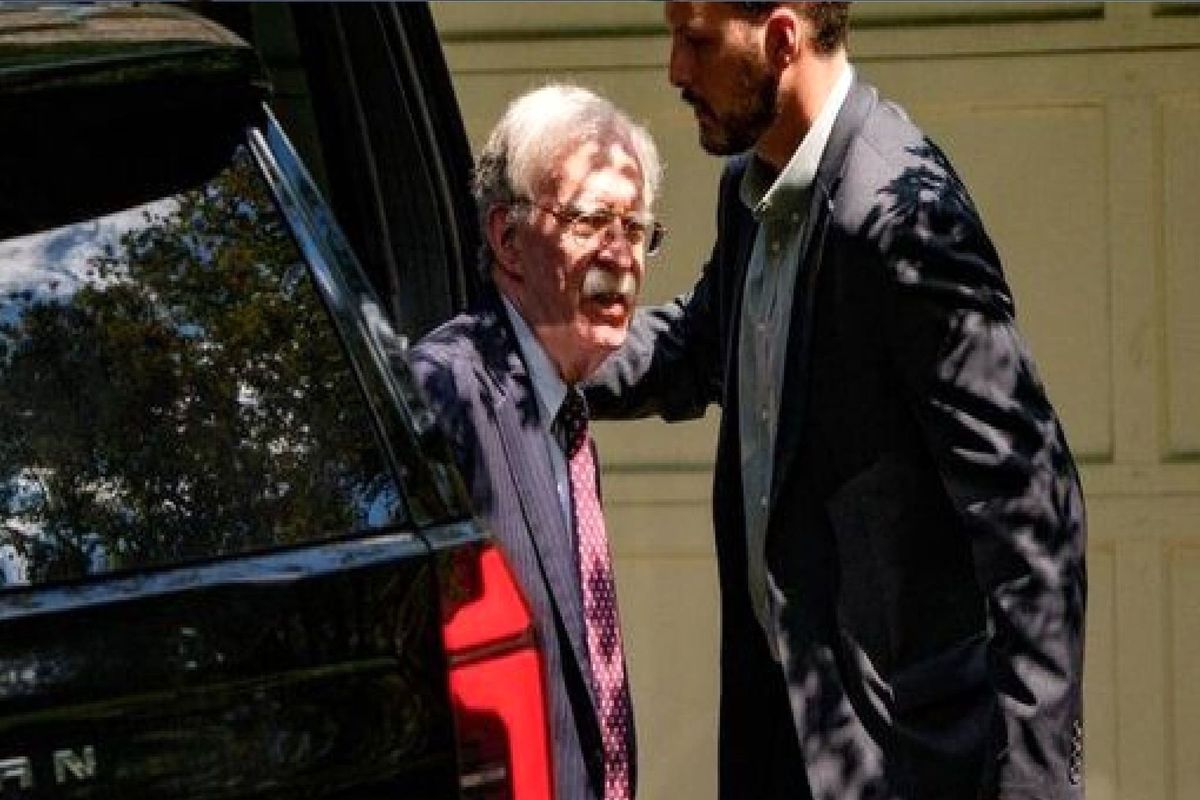 فساد امنیتی در آمریکا وارد مرحله جدیدی شد / پای ترامپ هم گیر است؟