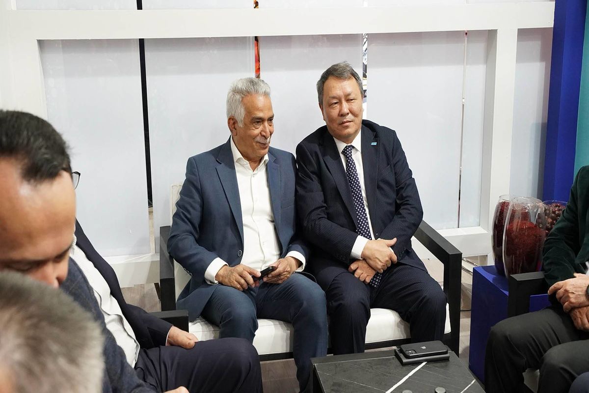 بازدید سفیر قزاقستان از ایران کانماین ۲۰۲۵/ توافق جدید معدنی حاصل شد