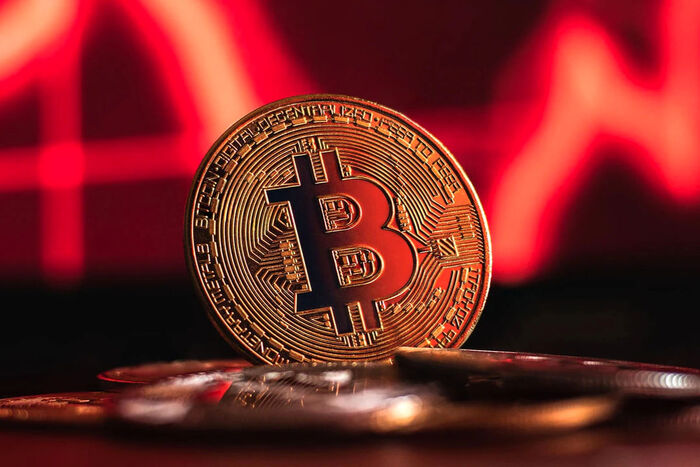 سقوط آزاد بیت کوین ادامه دارد/ سلام به کانال ۸۳ هزار دلاری