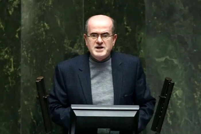 فریاد نماینده مجلس بر سر وزیر کار / چرا کسی اعتراض کند یارانه‌اش را قطع می‌کنید؟