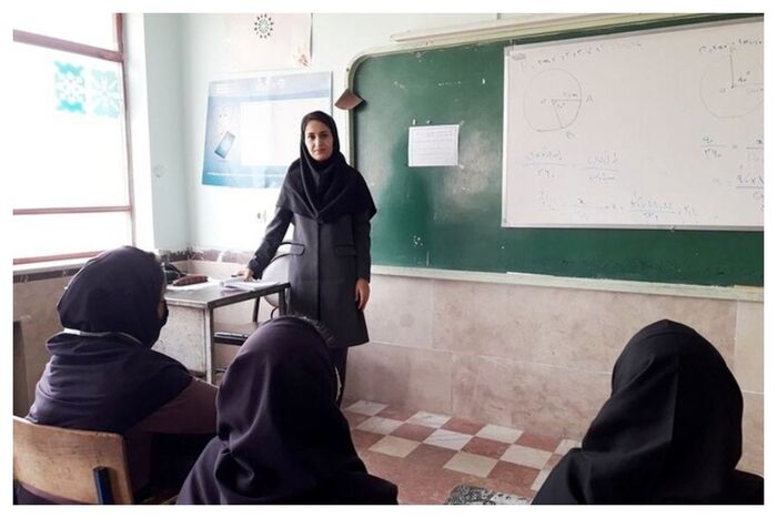 خبر خوش برای معلمان بازنشسته/ افزایش حقوق میلیونی در راه است