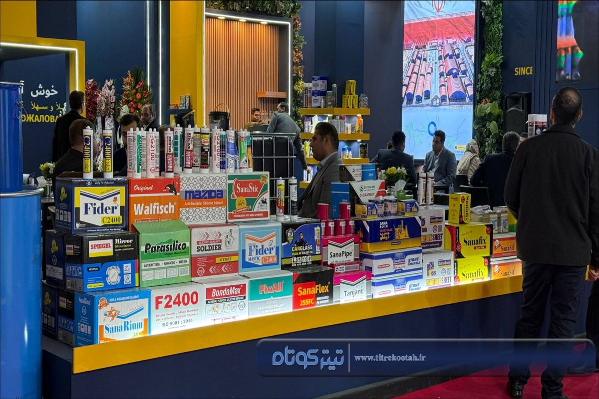 تصاویر | فضای پویای روز سوم نمایشگاه رنگ و رزین ۱۴۰۴