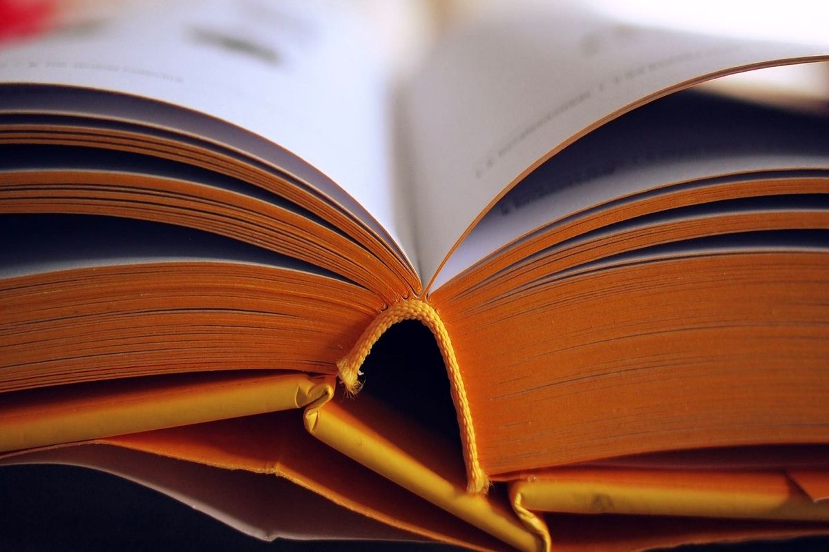 قدم به قدم مراحل چاپ کتاب برای یک نویسنده تازه کار