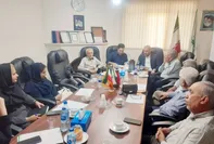 برگزاری نشست مشترک بیمه دی استان فارس با رؤسای کانون‌های بازنشستگی