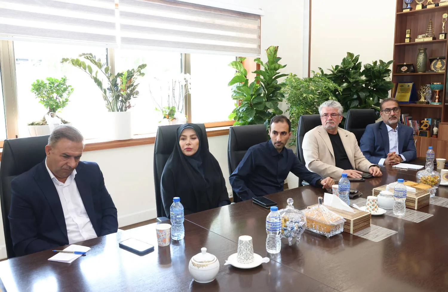 نشست مدیرعامل نمایشگاه