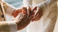 هزینه کمرشکن مراسم ازدواج برای جوانان / ریز قیمت ها از دسته گل عروس تا ورودی تالار