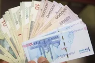 جیب کارمندان خالی می شود؟