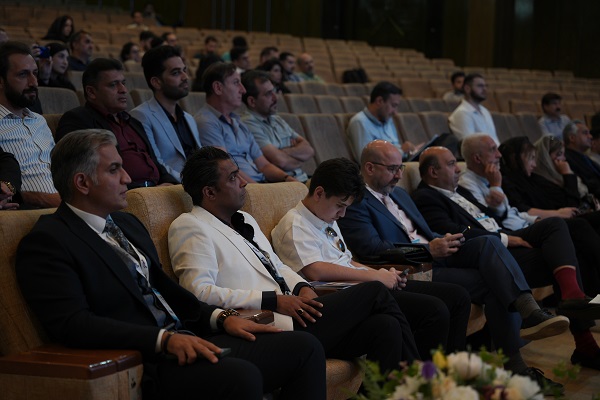 برندینگ؛ مسیر عبور باشگاههای فوتبال از قهرمانی به درآمد پایدار برندینگ؛ مسیر عبور باشگاههای فوتبال از قهرمانی به درآمد پایدار