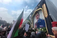 خداحافظی باشکوه ملت ایران با سرداران شهید جنگ رمضان