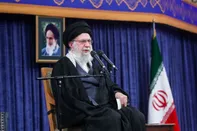 رهبر انقلاب:  جمهوری اسلامی در مقابل افراد تخریب‌گر کوتاه نخواهد آمد