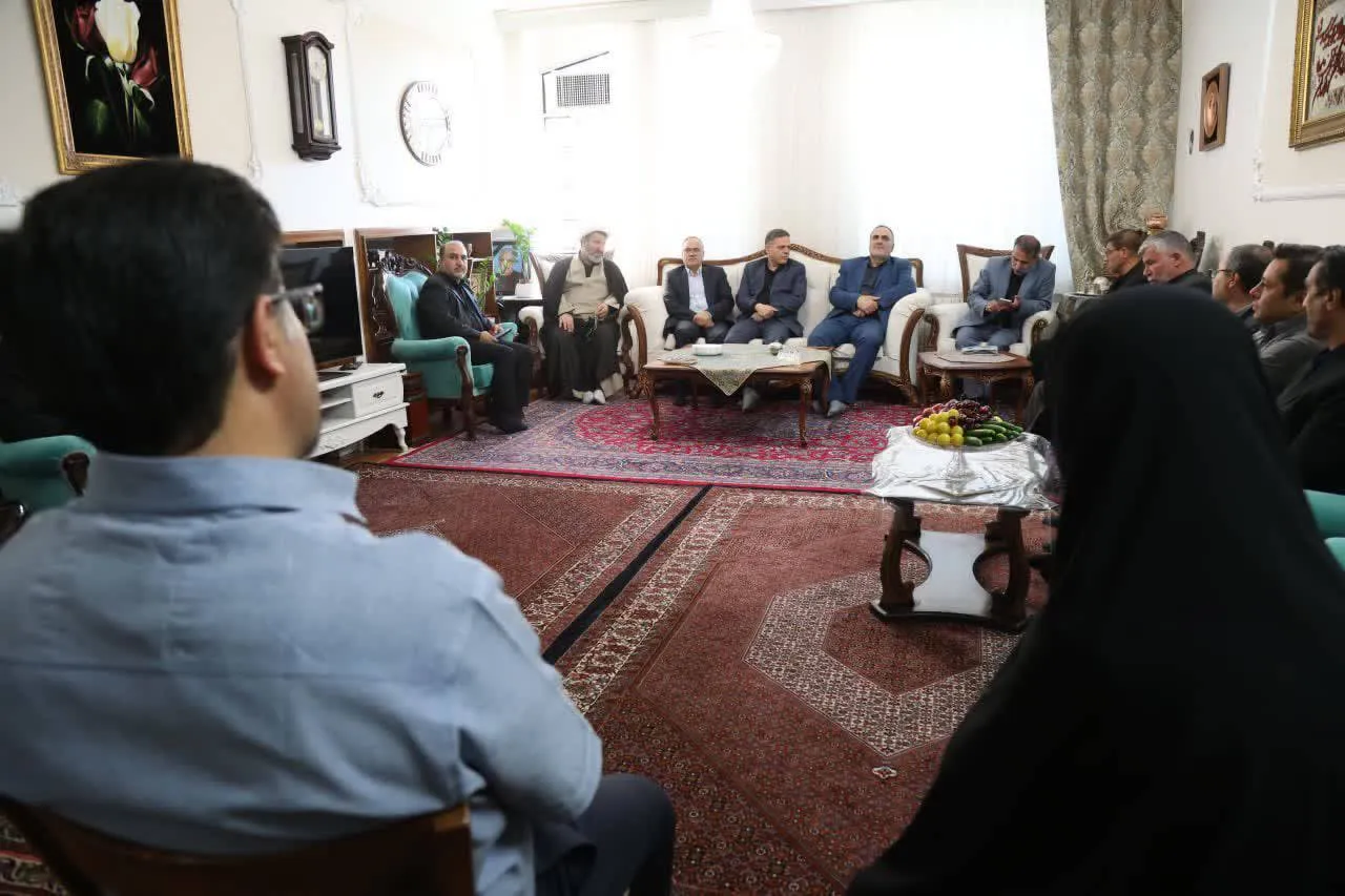 بیمه دی بیمه دی
